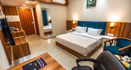Clarks Inn Bathinda Room Type - Standard Room