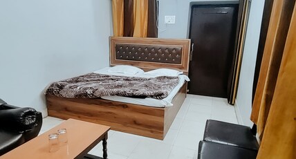 PALACE HOTEL Room Type - Standard AC Room