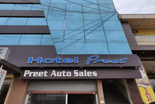 Hotel Preet