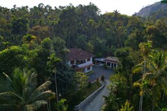 FIG SHADE Private Hill view Serene Hill Retreat