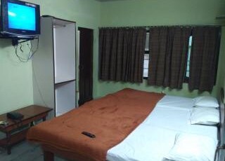 Kartikey Hotel Room Type - Standard Room (4 Bed) Cooler