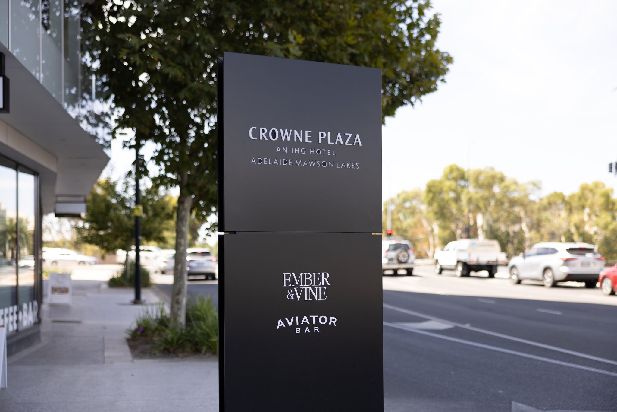 Crowne Plaza ADELAIDE MAWSON LAKES - Tap to explore photos