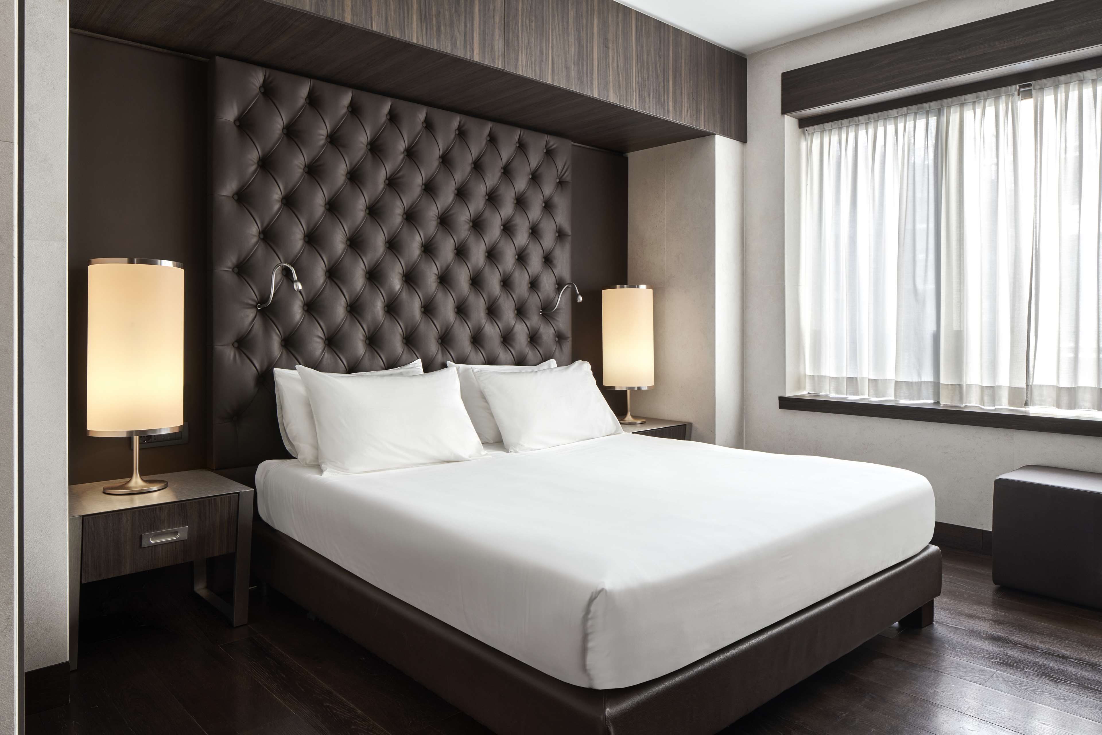 Hyatt Centric Milan Centrale - Tap to explore photos