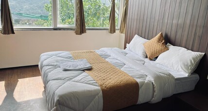 Dream Glory Hotel Room Type - Premium Valley View Room