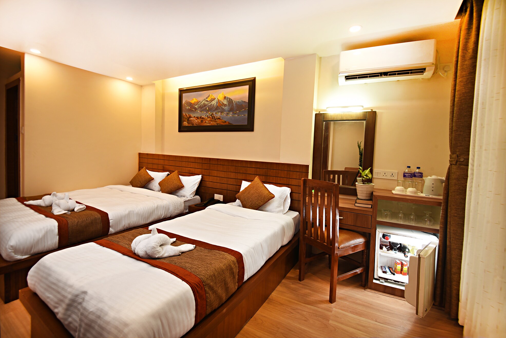 Capital Boutique Hotel - Tap to explore photos
