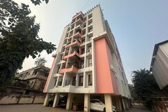 Domus Homestay | 5Min From Nemcare Hospital