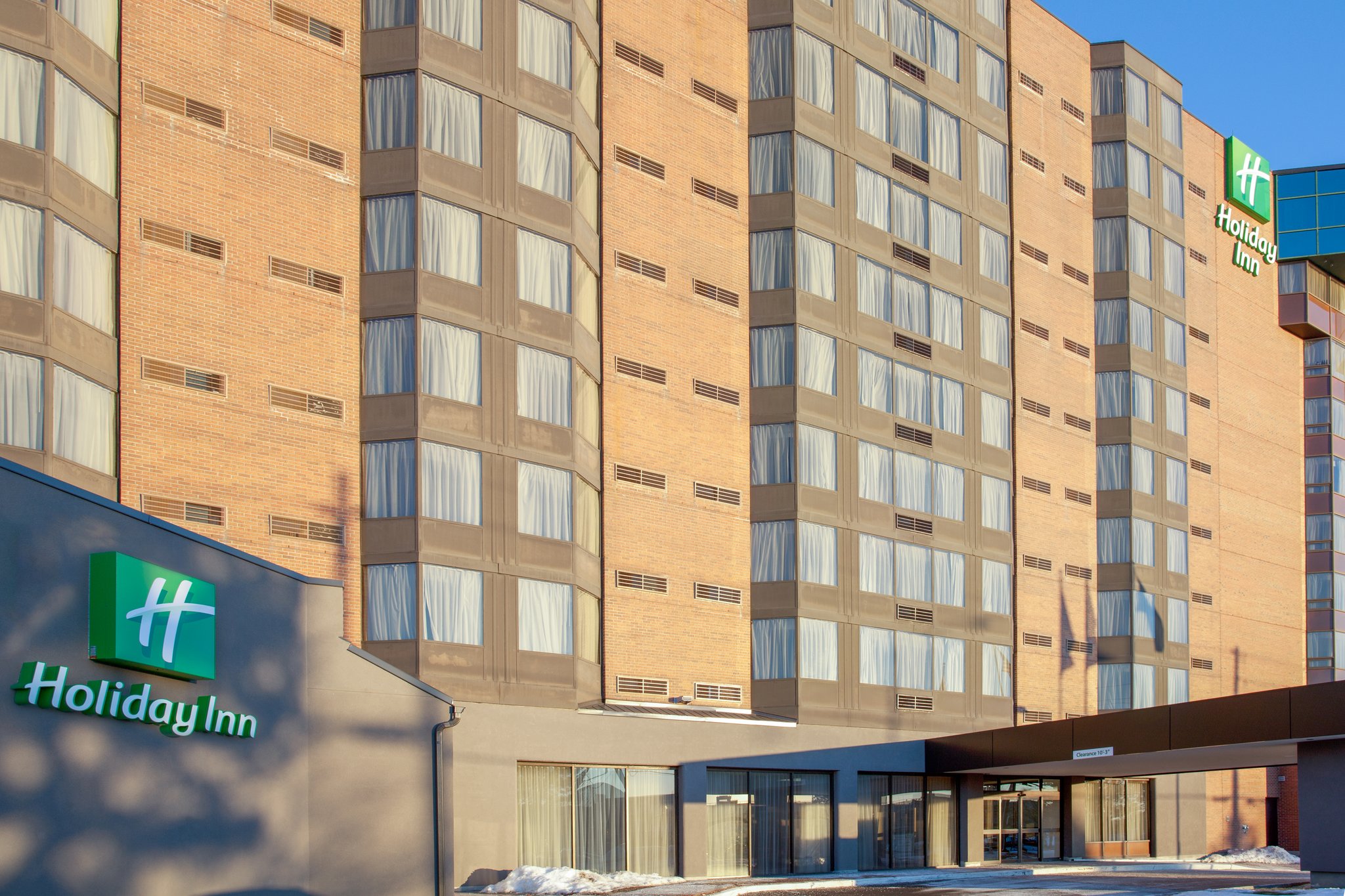 Holiday Inn OTTAWA EAST - Tap to explore photos