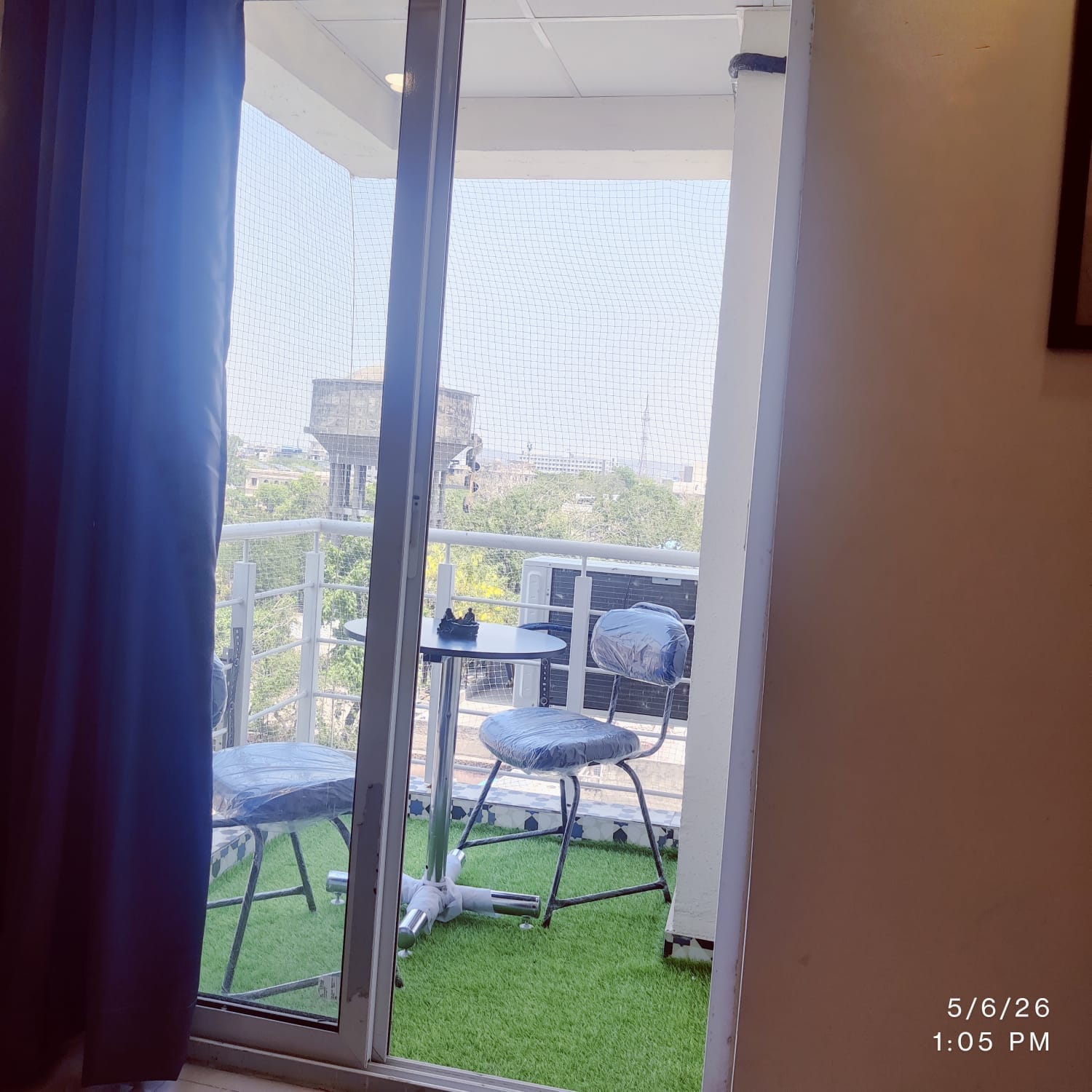 Astra Luxe - Meraki Stays II 2mins from Railway Station, C Scheme - Tap to explore photos