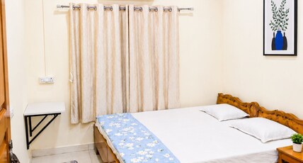 SHYAMA HOME STAY Room Type - AC ROOM