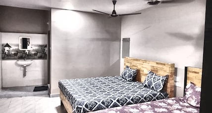 Karthikeya Residency Room Type - SUPERIOR AC ROOM Karthikeya Residency Room Type - SUPERIOR AC ROOM
