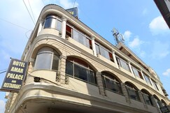 Hotel Amar Palace And Restaurant