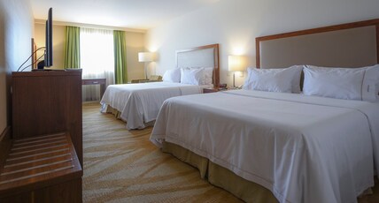 Holiday Inn Express & Suites CELAYA Room Type - 2 Queen Standard