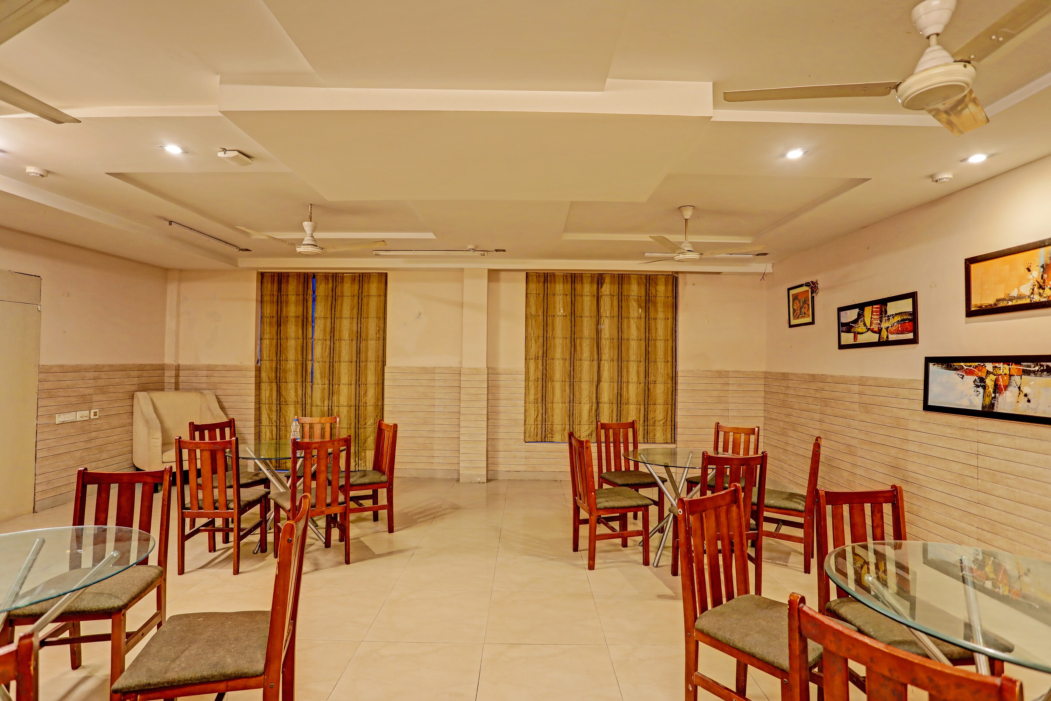 Main gallery