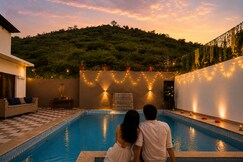Cloud 9 1 BHK Pool Villa for One Couple Luxury