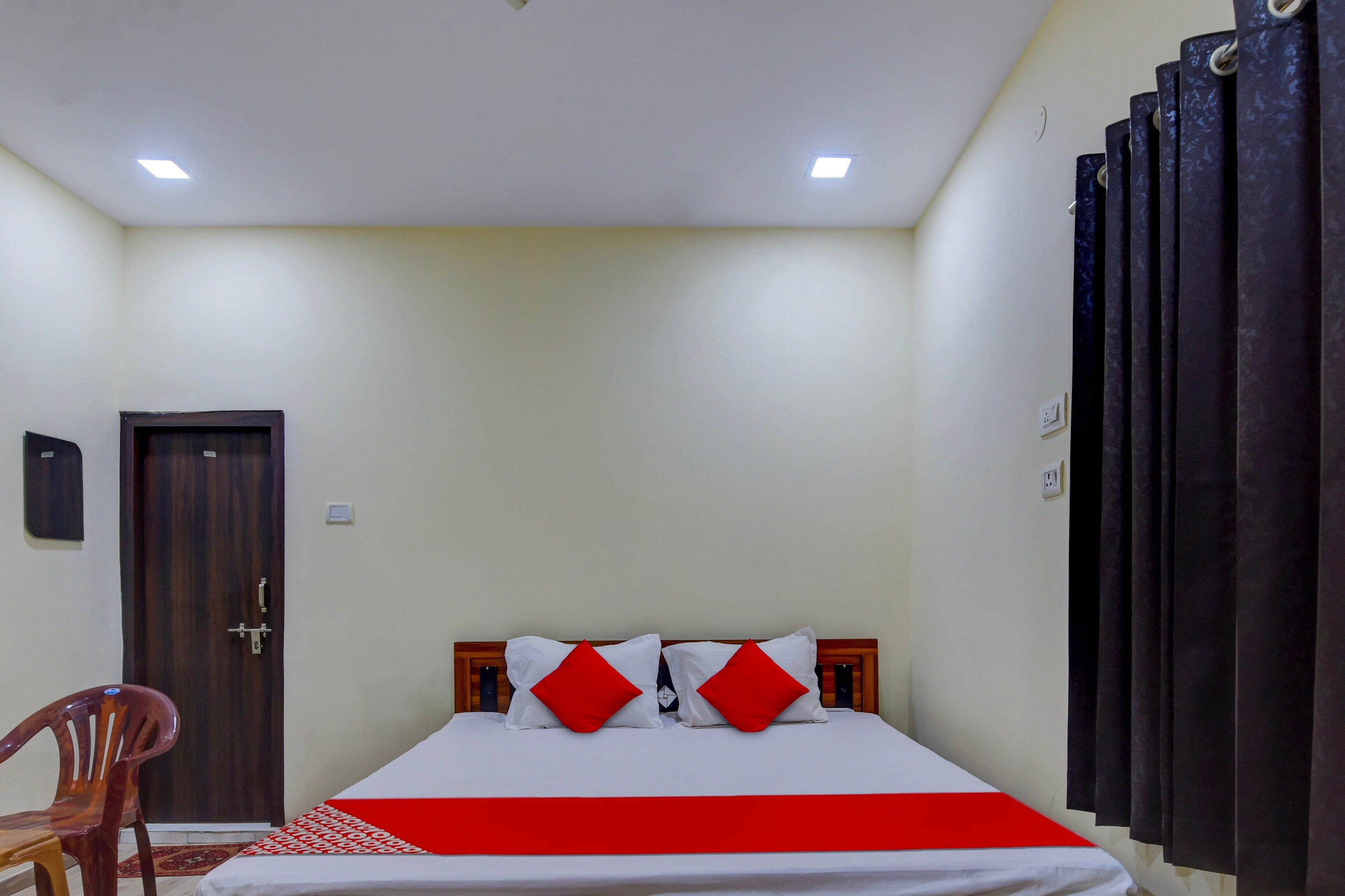 Hotel O Flagship Hotel The Kailasha Residency - Tap to explore photos
