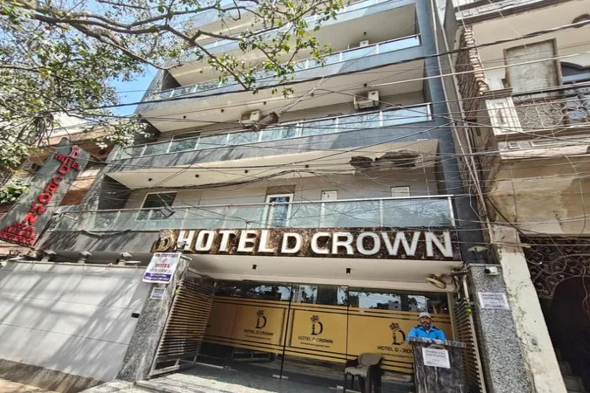 FabHotel D Crown - Tap to explore photos