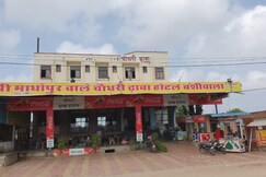 Hotel Banshiwala