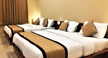 Hotel Bharat Room Type - Family Suite Room