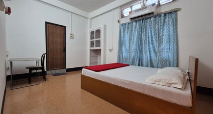 Kirtti Inn Room Type - Deluxe Room With AC