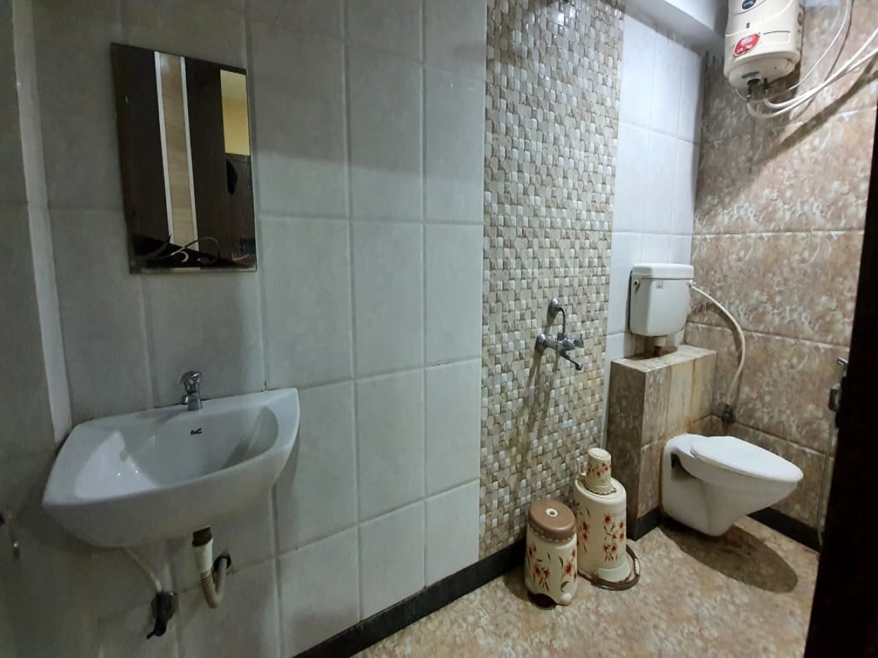 Hotel Midland(Pandri)- Opp. Old Bus Stand - Tap to explore photos