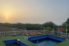 Dhinga Masti Resort.