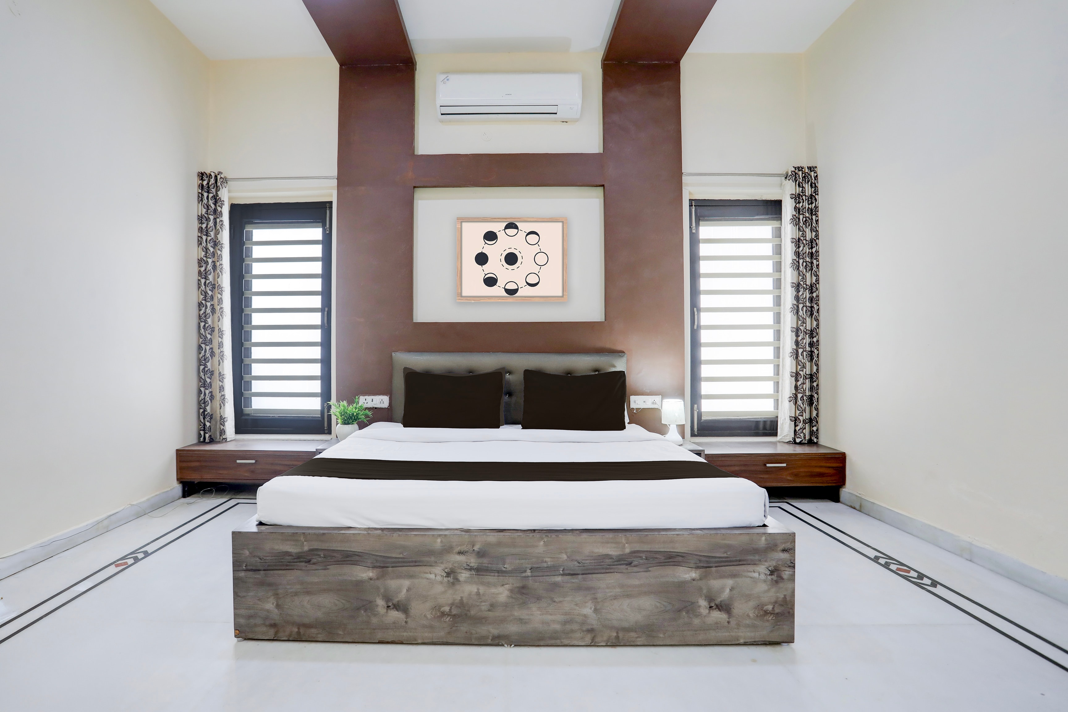 Hotel O Utkarsh Villa - Tap to explore photos