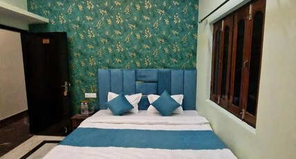 Banaras Home Stay Room Type - Room 104