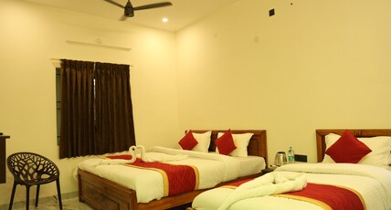 Lumiere Point Yercaud Room Type - Family suit with balcony Lumiere Point Yercaud Room Type - Family suit with balcony