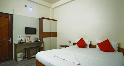 Hotel Balaka Inn Room Type - Deluxe Non AC