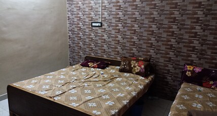 HOTEL RATAN KUNJ Room Type - AC ROOM