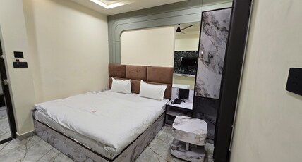 HOTEL PINAKI Room Type - Deluxe Double Bed Room