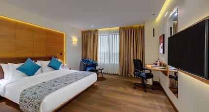 The Fern Residency Jamnagar, Series by Marriott Room Type - Winter Green, Guest room, 1 King, City view The Fern Residency Jamnagar, Series by Marriott Room Type - Winter Green, Guest room, 1 King, City view