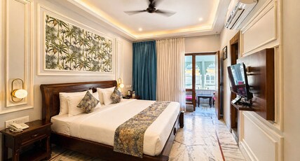The Crescent Udaipur | Boutique Hotel Near Lake Pichola with Pool Room Type - Super Deluxe Room with balcony