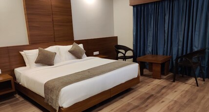 Hotel Tree Fern Room Type - Deluxe King or Twin Room Hotel Tree Fern Room Type - Deluxe King or Twin Room