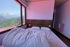 Mount Valley Martolia Resort