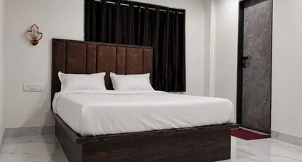 FabHotel Byland International Room Type - Deluxe Room