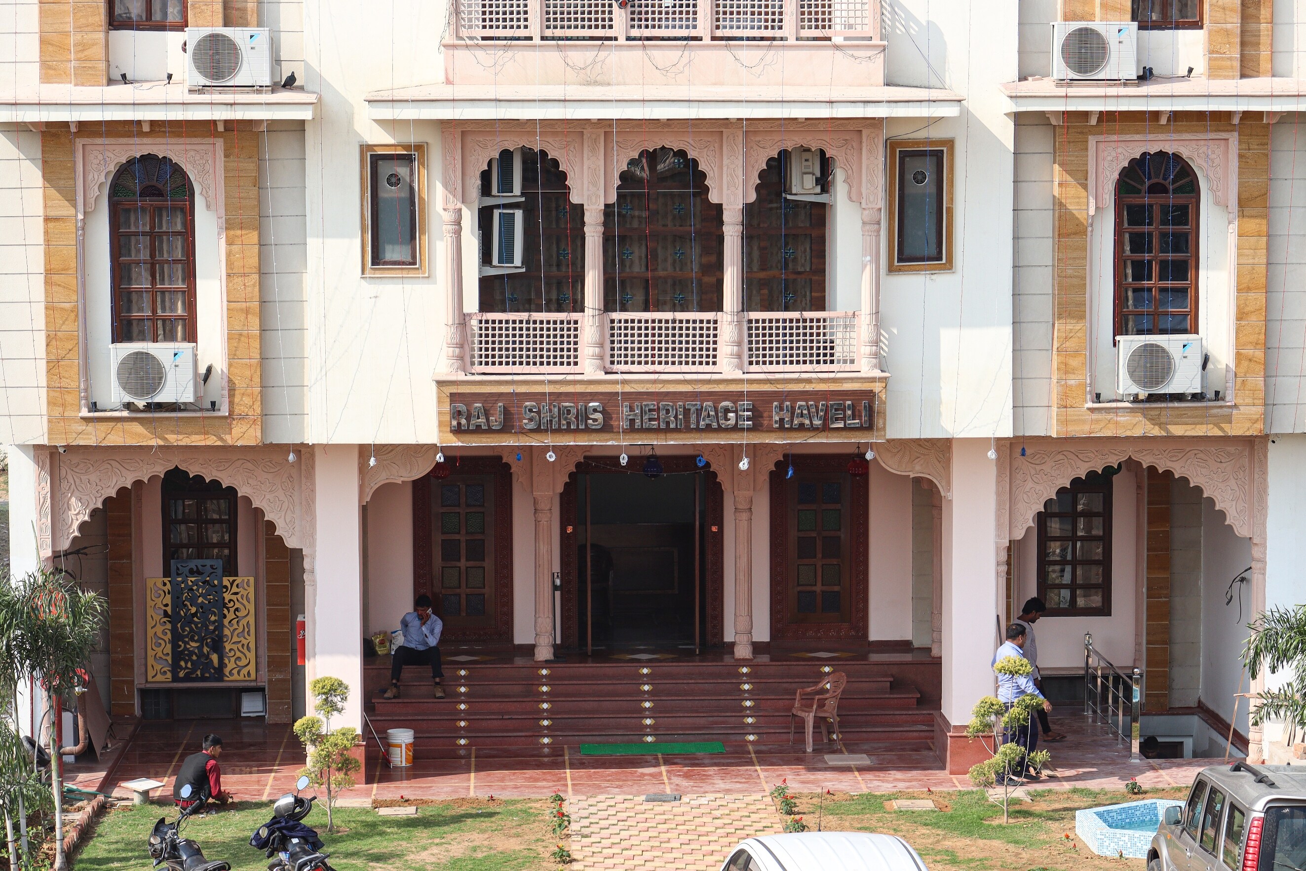Main gallery