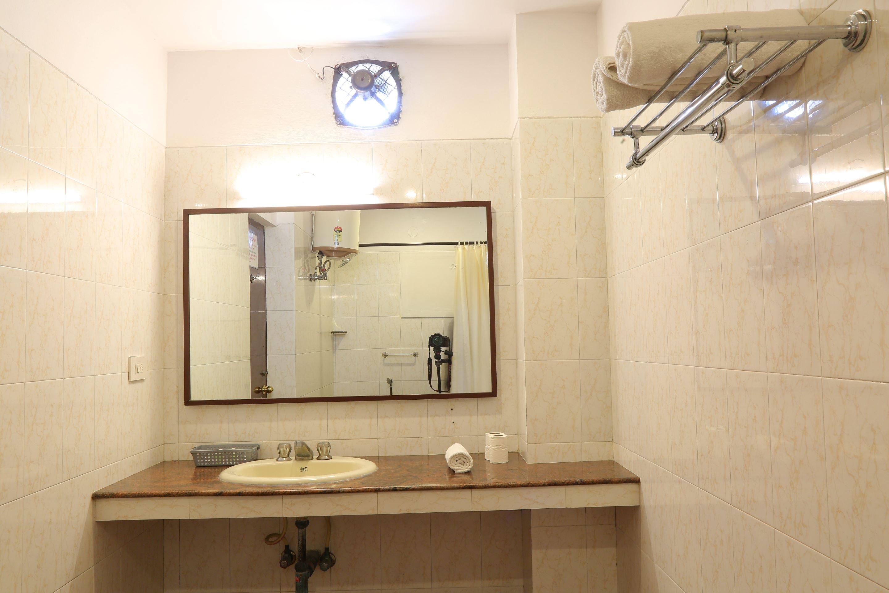 Executive Inn - A boutique Hotel - Tap to explore photos