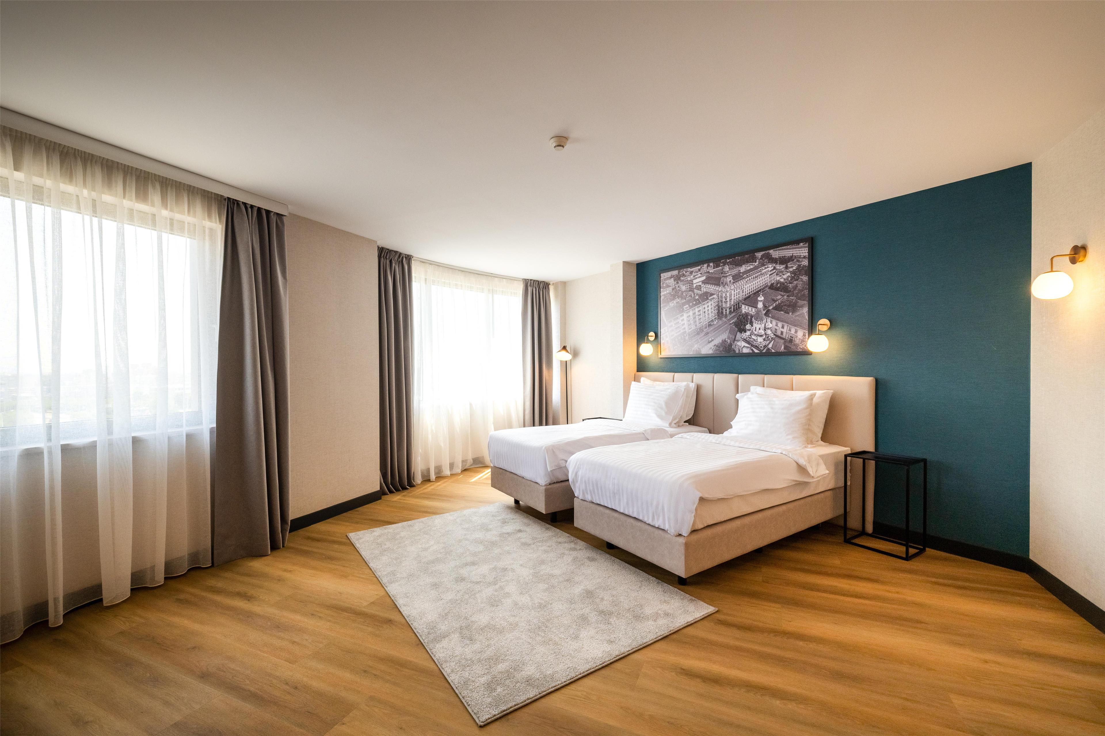 Metropolitan Hotel Sofia, a member of Radisson Individuals - Tap to explore photos