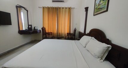 vyshak international Room Type - Standard A/C