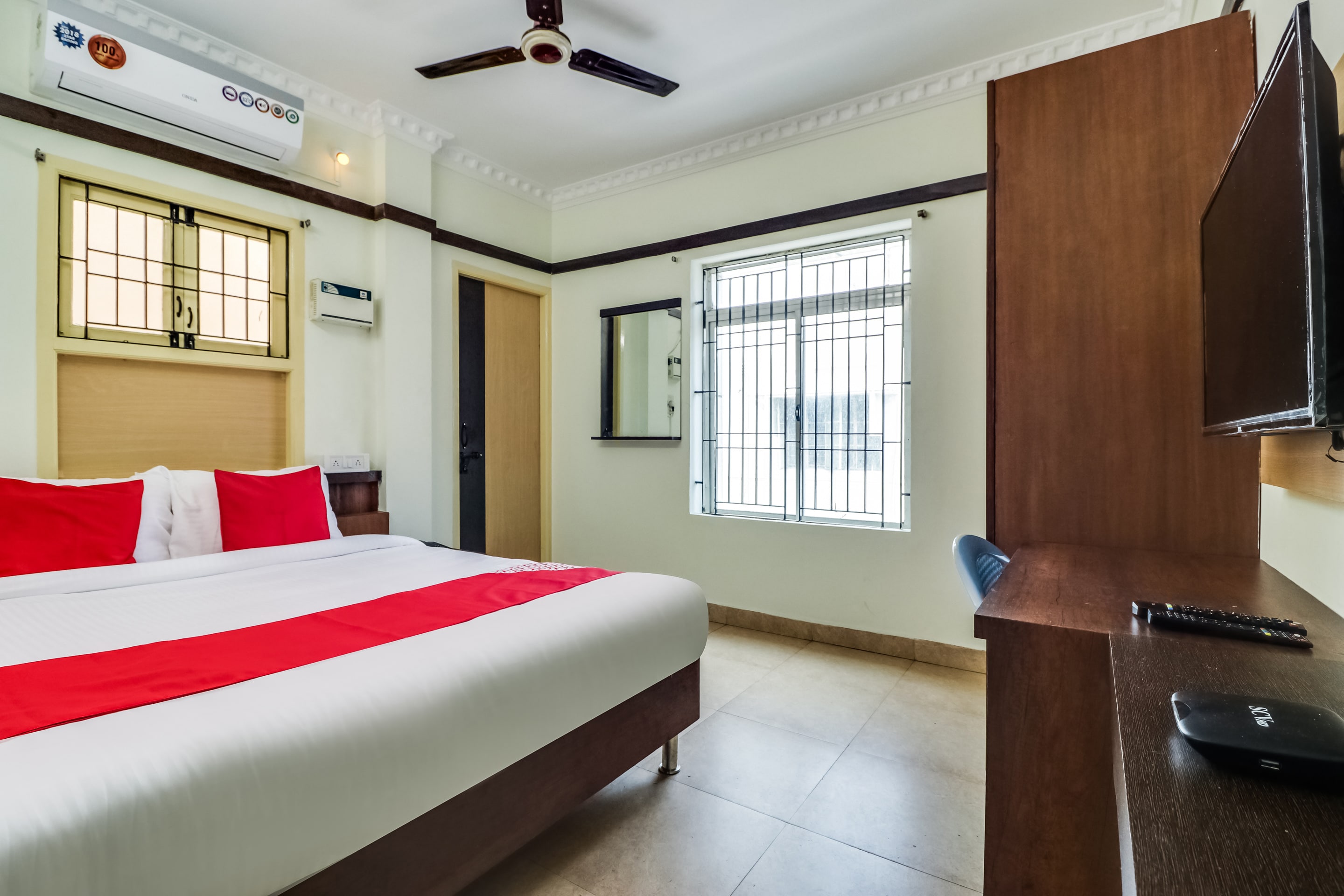 Hotel O Elite Residency - Tap to explore photos