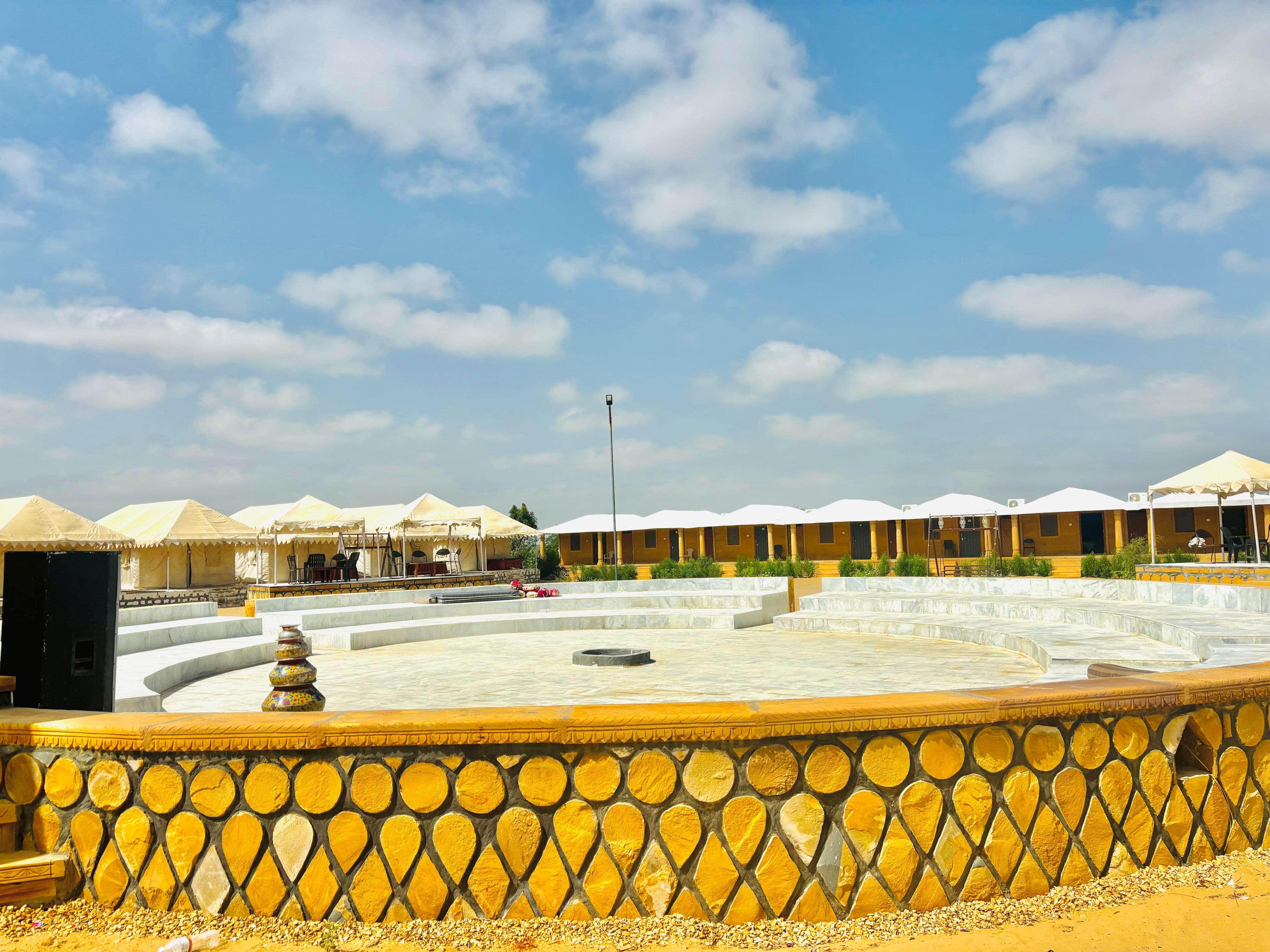 Desert Dream Holiday Resort - Tap to explore photos