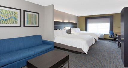 Holiday Inn Express Hotel & Suites Culpeper Room Type - 2 Queen One Bedroom Suite