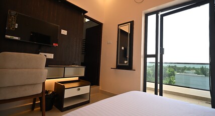 AGP Grand Hotel Room Type - Executive Room With Balcony
