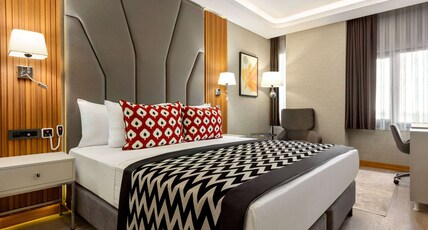 Ramada Encore by Wyndham Istanbul Sisli Room Type - Accessible Room