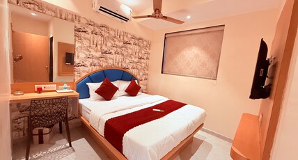Hotel Radhe Residency Room Type - Deluxe AC Room
