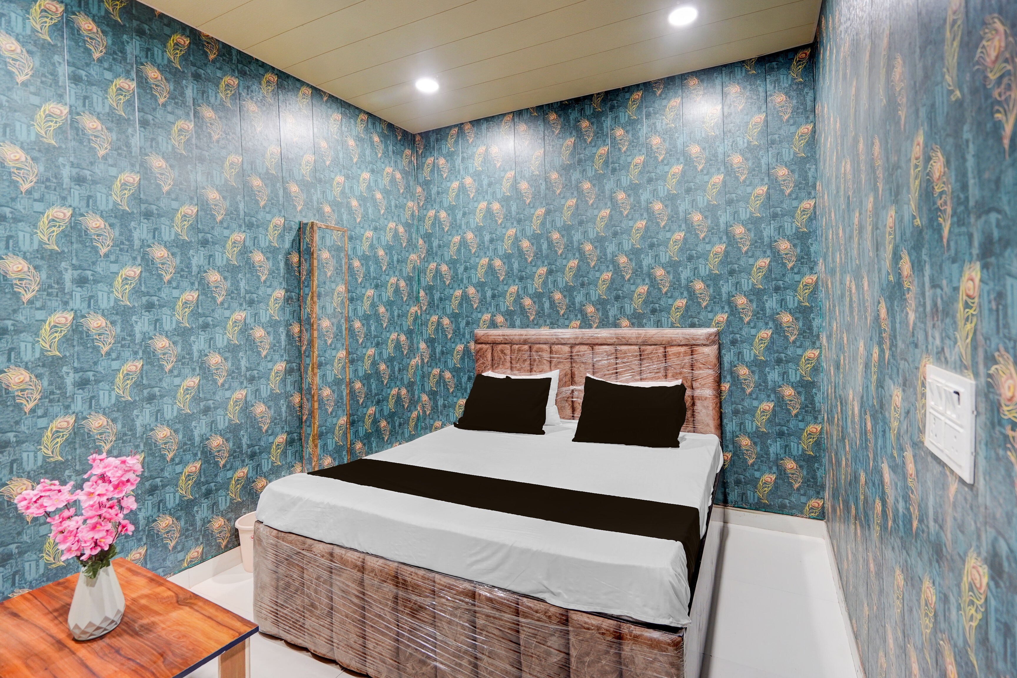 Hotel O Best Bikaner Gold - Tap to explore photos
