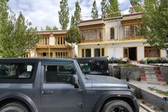 HOTEL NAMGYAL VILLA 