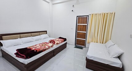 Virat palace Room Type - G 4 (5Bed)