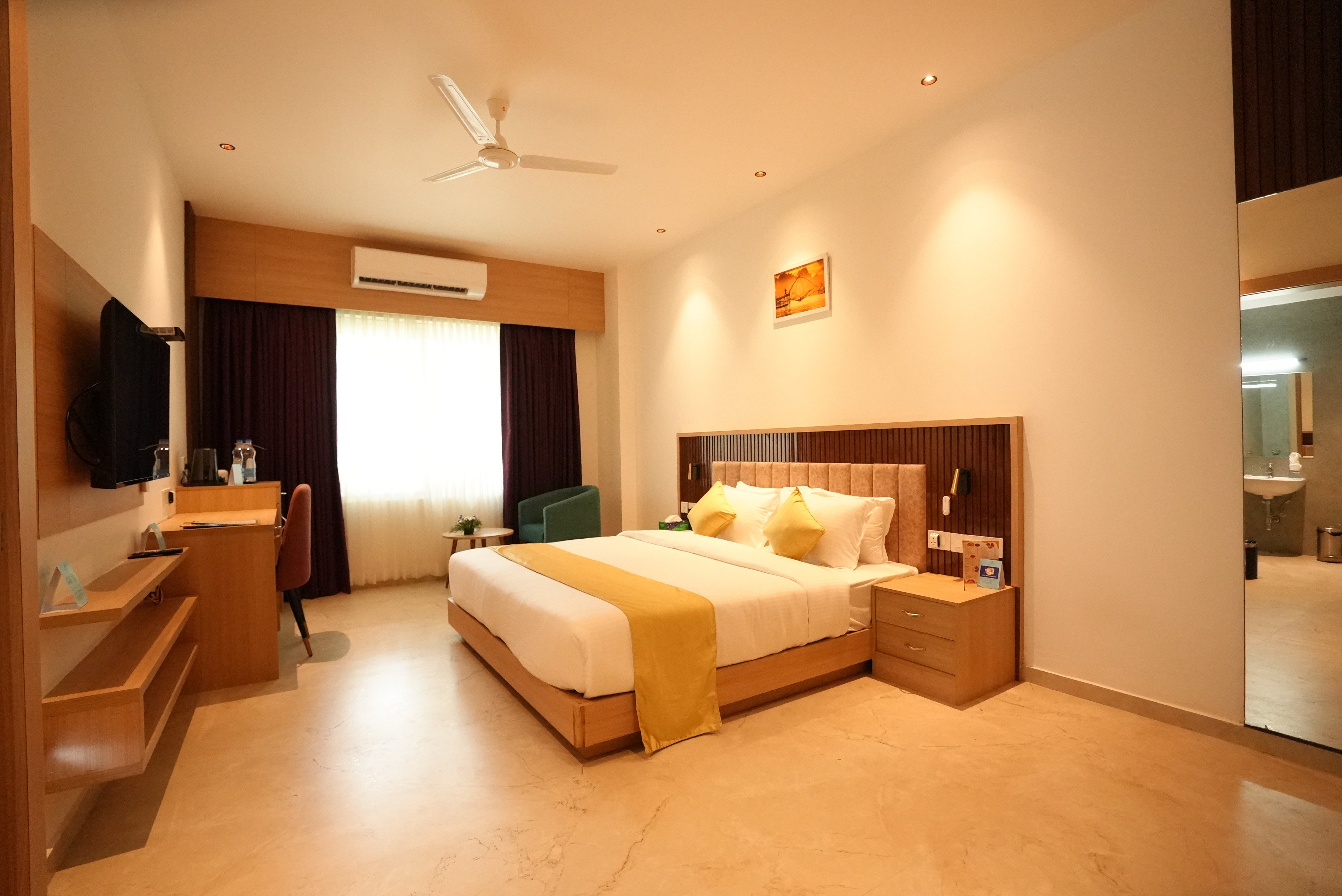 Aaria Beach Resort & Spa - Tap to explore photos